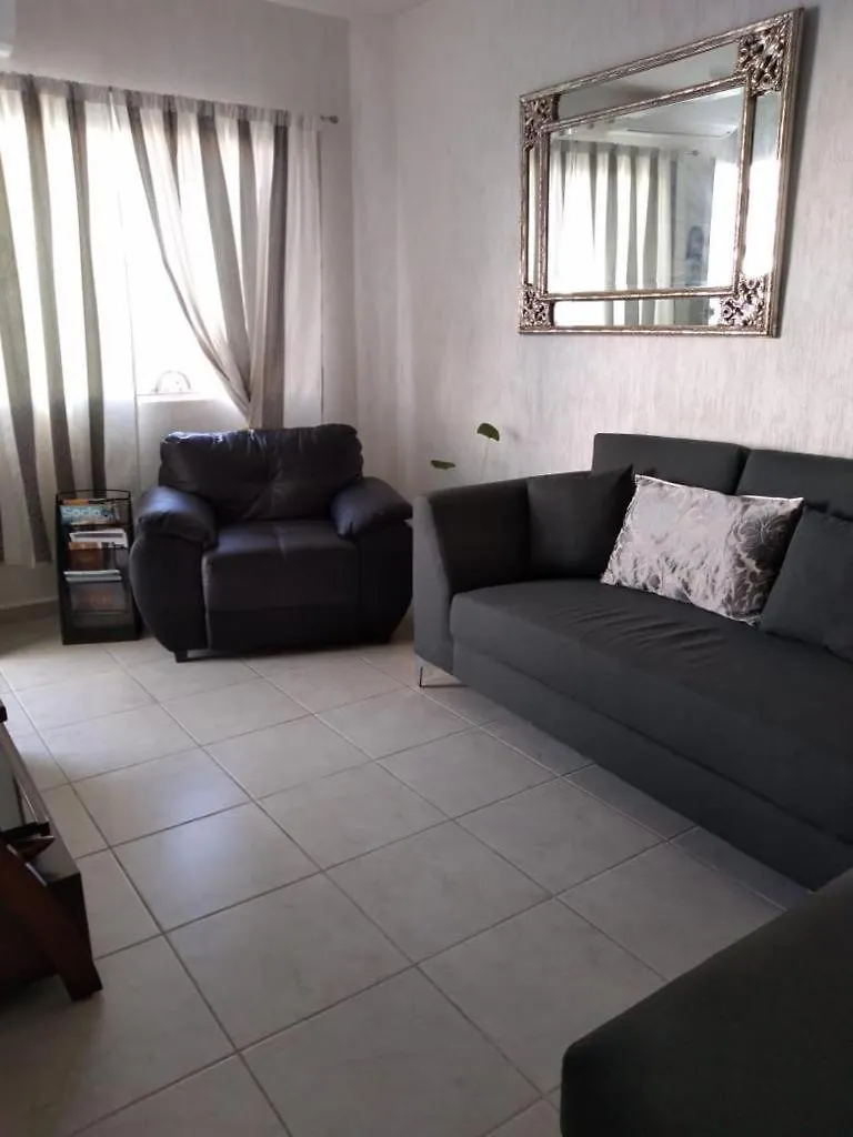 Casa Con Dos Habitaciones Disponibles Cancun